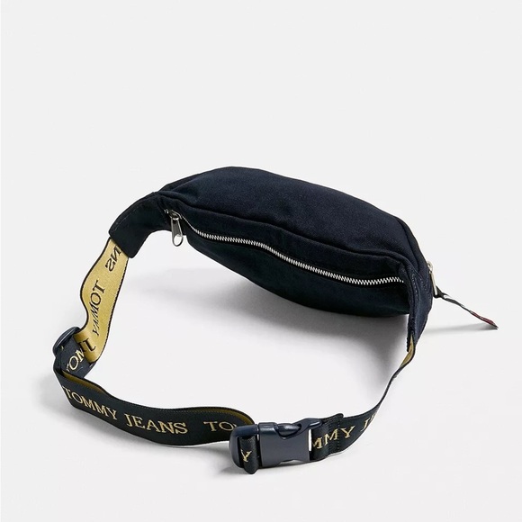 Tommy Jeans Crest Collection 6.0 Navy Bum Bag - Picture 4 of 16